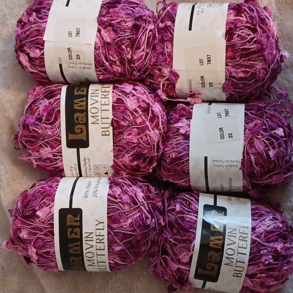 Lamer Movin Butterfly Yarn - Picture 4 of 4